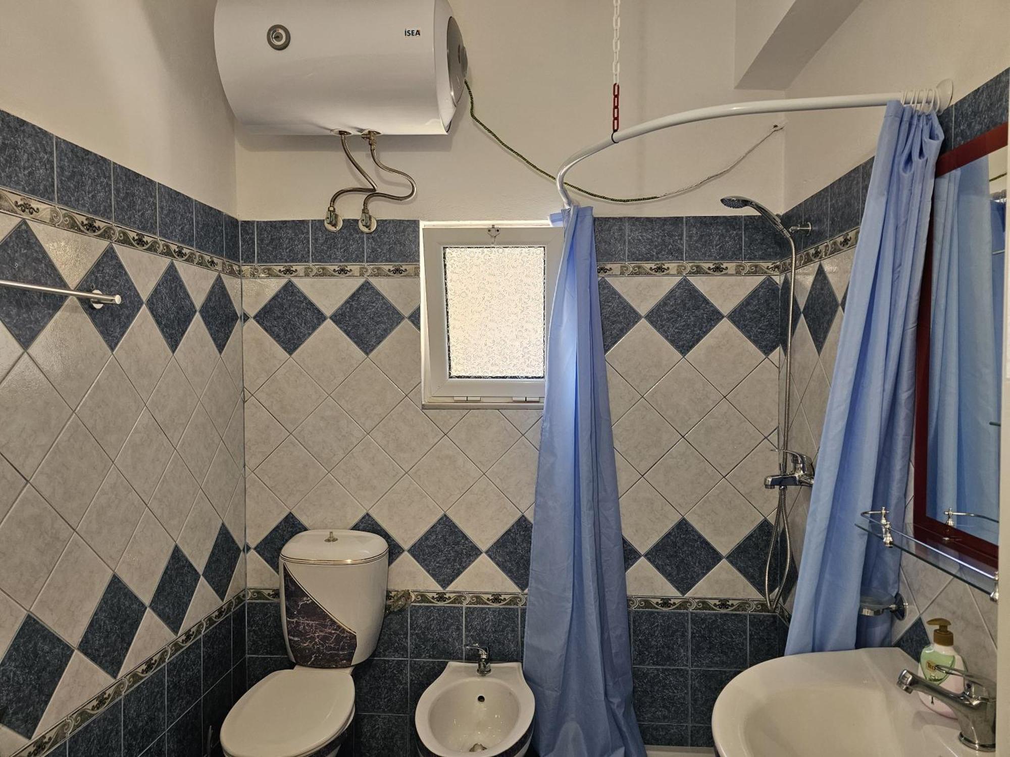 Oni Sarandë